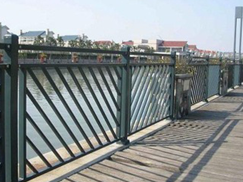 河道護(hù)欄